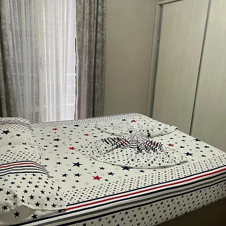 Serian Apartament Apartment *